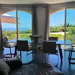 Les Oliviers Villa *