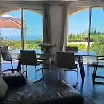 Les Oliviers Villa *