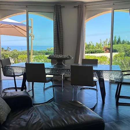 Les Oliviers Villa *